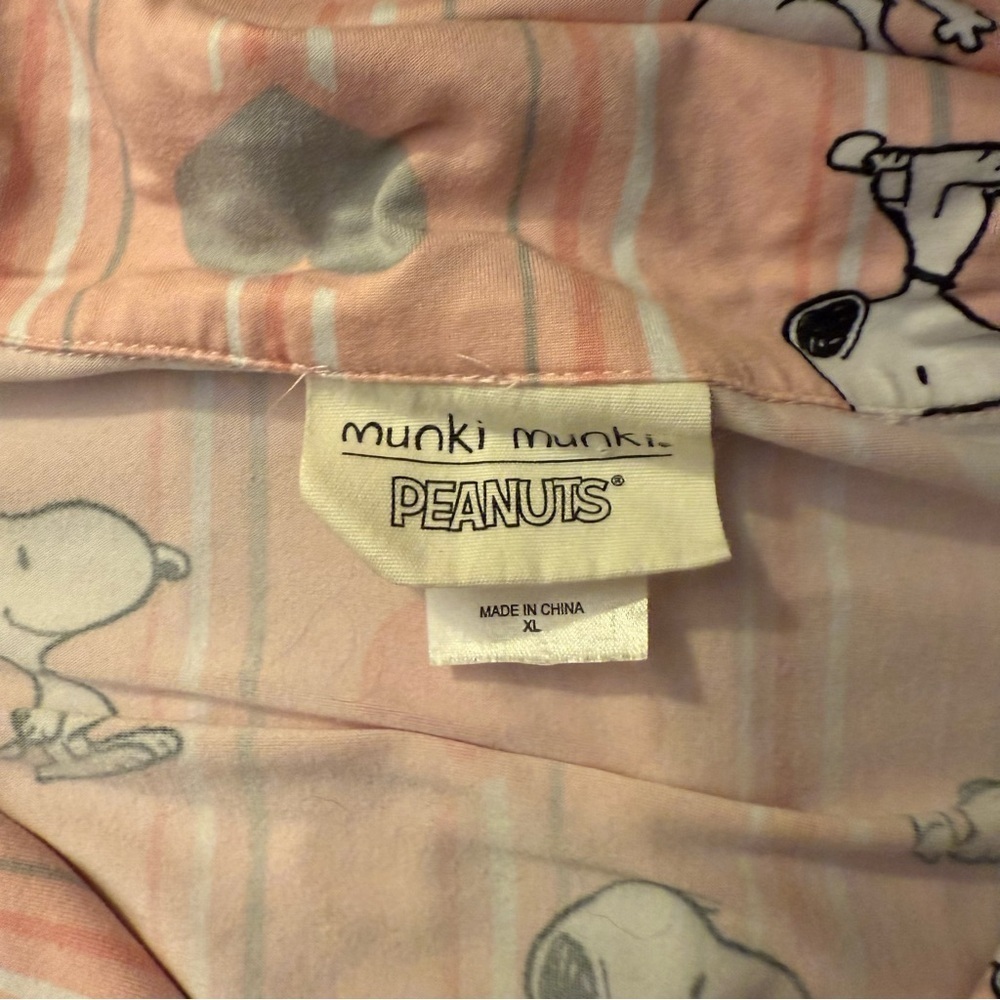 Like New Munki Munki x Peanuts Snoopy Valentine’s Day Hearts 2-piece Pajama Set - Picture 5 of 8